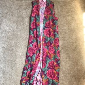 Lularoe Joy floral pattern